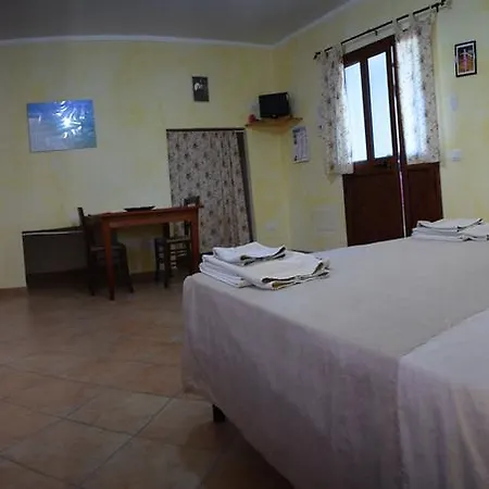 Casa Vacanze Budoni Дом отдыха *