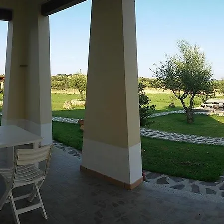 Casa Vacanze Budoni Nyaraló *